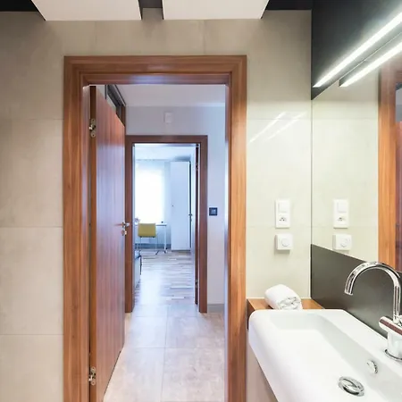 Apartament Kalinowo Golf - Salon Z Opcja Spania, Kuchnia I 2 Sypialnie, 1-6 Osob Niesulice Exterior photo