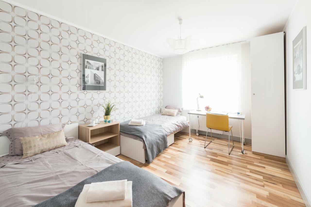 Kalinowo Golf - Salon Z Opcja Spania, Kuchnia I 2 Sypialnie, 1-6 Osob Apartment Niesulice
